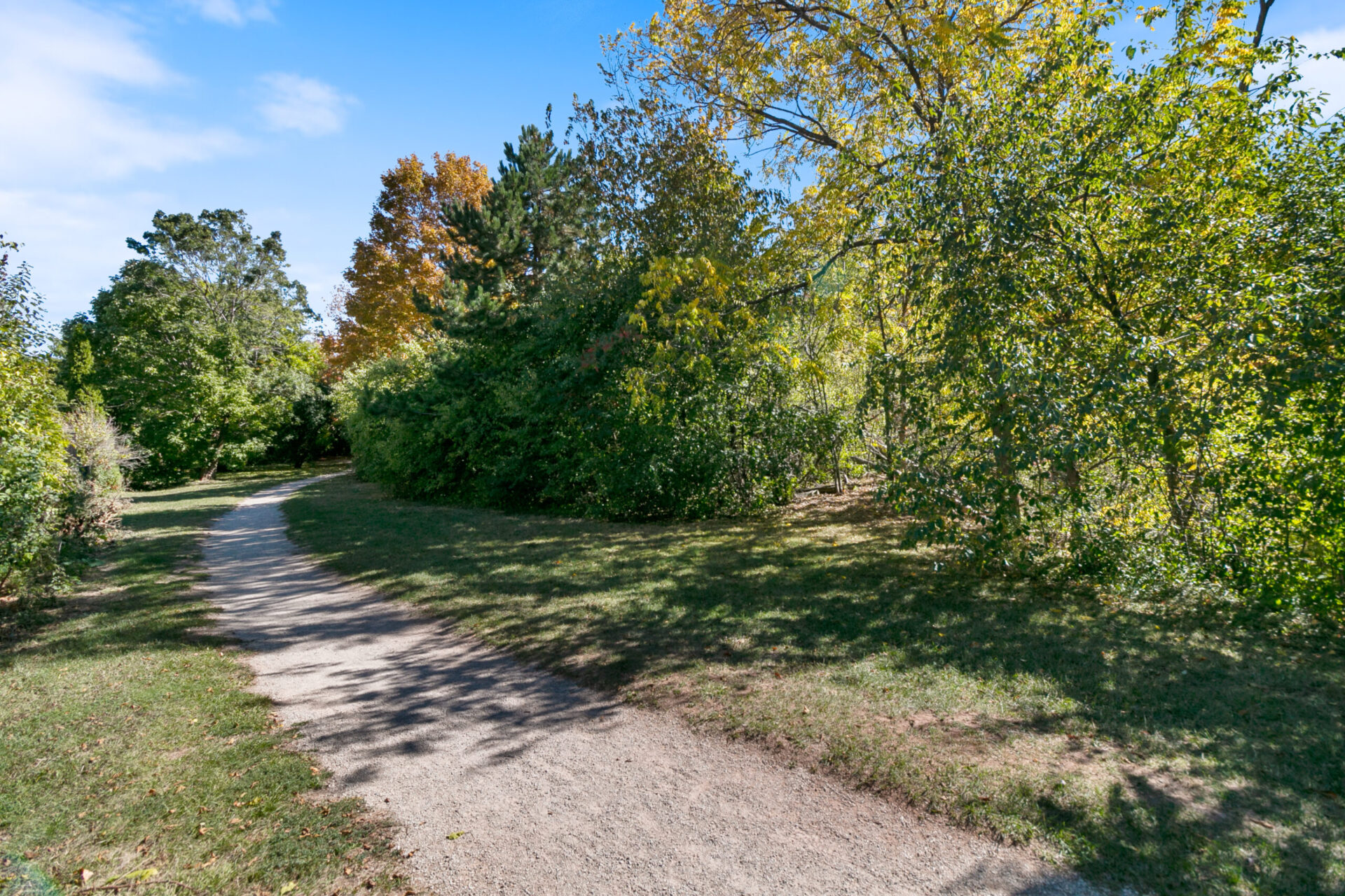 Houses for Sale River Oaks Oakville SAUNDERS, SAXTON & WINTER